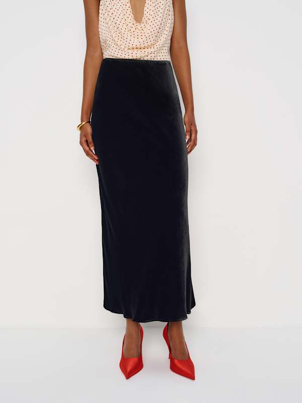 Layla Velvet Skirt - Black