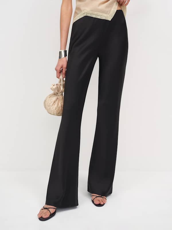 Petites Gale Satin Mid Rise Bias Pant - Black