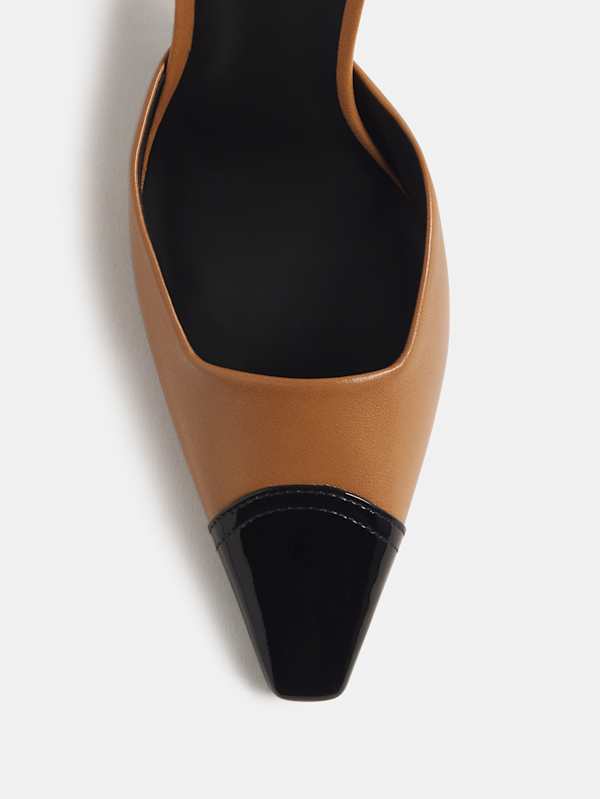 Natasha Pump - Sandstorm Leather Black Patent