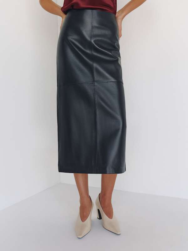 Nolita Pump - Almond Leather