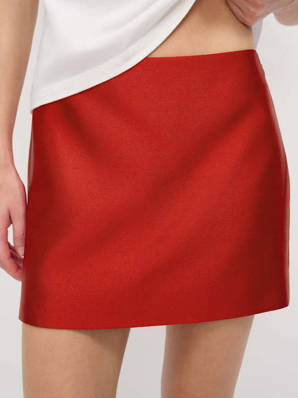 Carla Low Waist Skirt - Red
