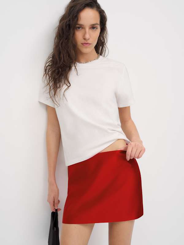 Carla Low Waist Skirt - Red