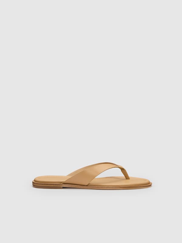 Jessie Thong Sandal - Buff Leather