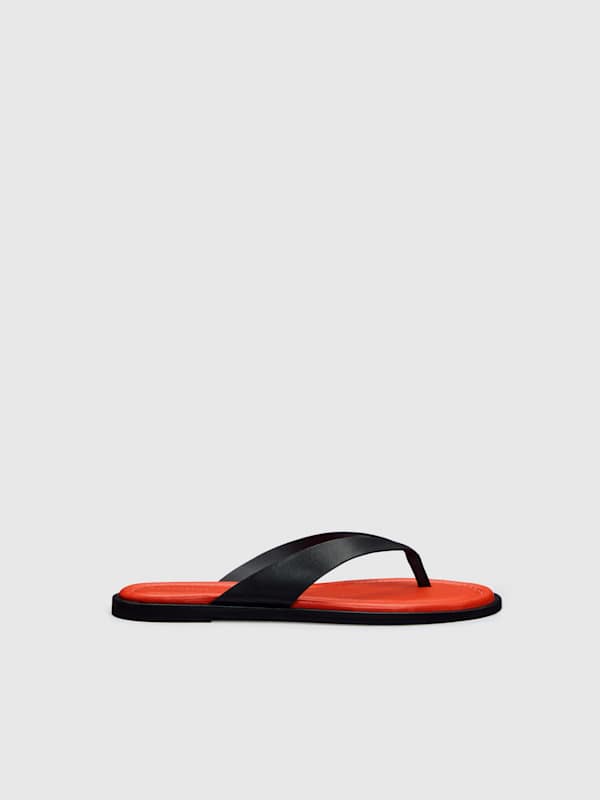 Jessie Thong Sandal - Lobster Black Leather