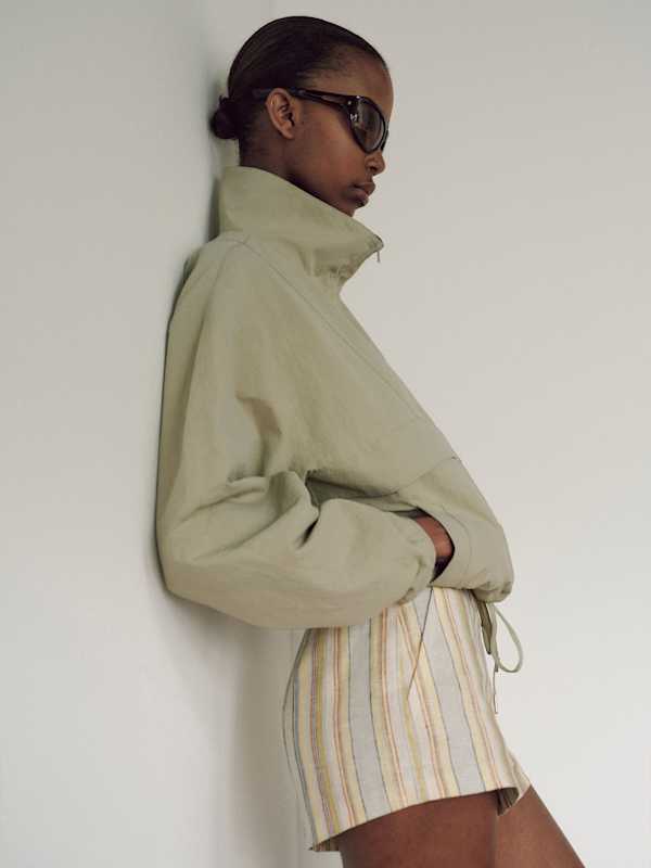 June Low Rise Linen Short - Capri Stripe