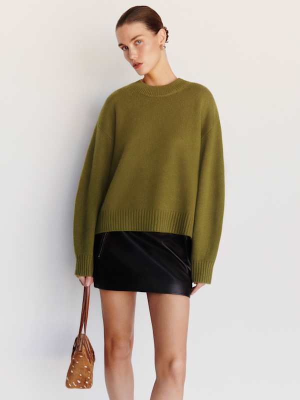 Cove Cashmere Oversized Crew - Pear