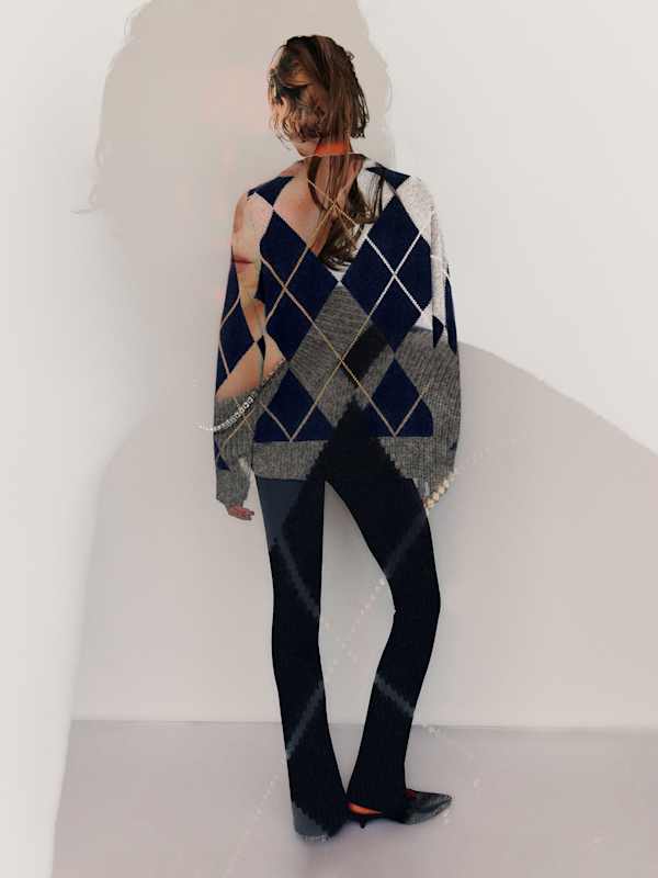 Cove Cashmere Oversized Crew - Thunder Multi Argyle