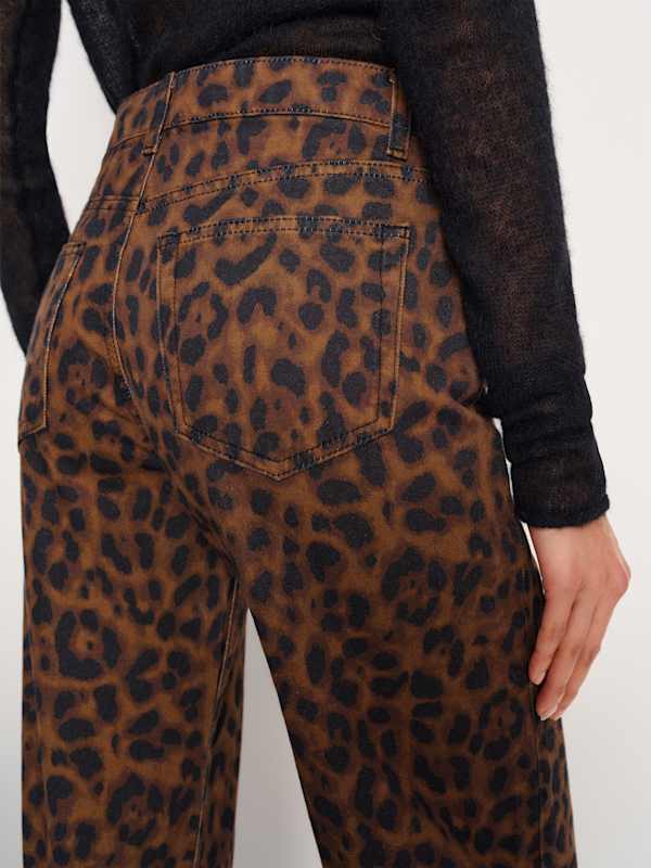 Charlee Low Rise Straight Leg Jeans - Dark Leopard