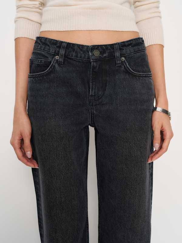 Charlee Low Rise Straight Leg Jeans - Faro
