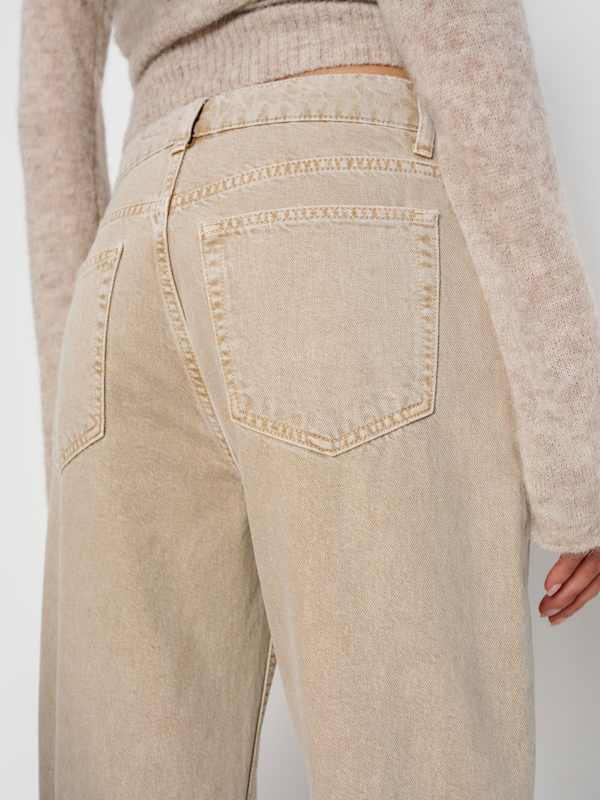 Charlee Low Rise Straight Leg Jeans - Petoskey