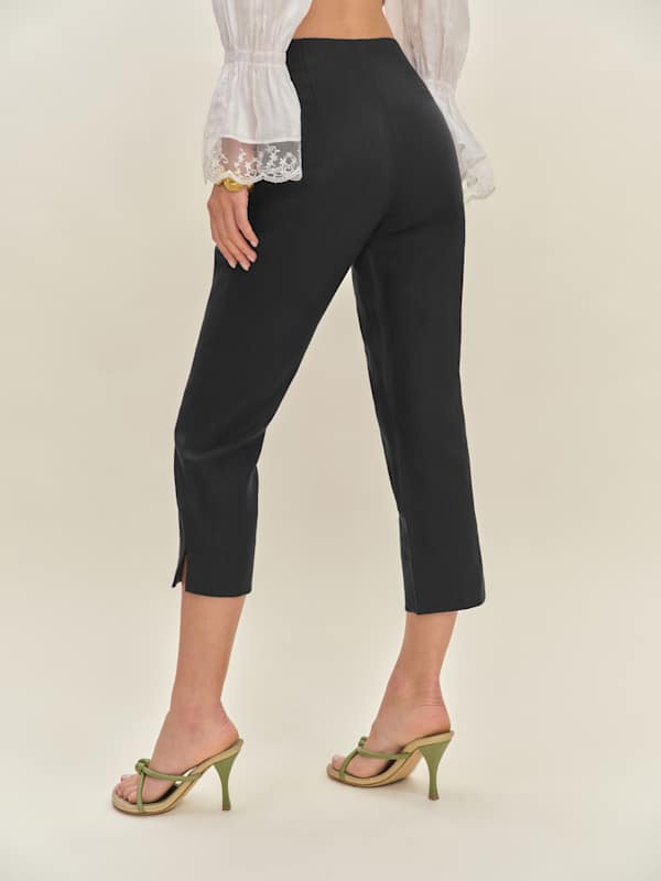 Petra Linen Low Rise Pedal Pusher Pant - Black