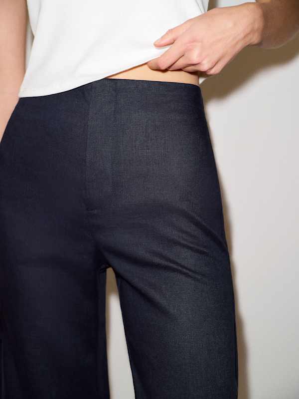Joni Linen Cropped Pant - Midnight