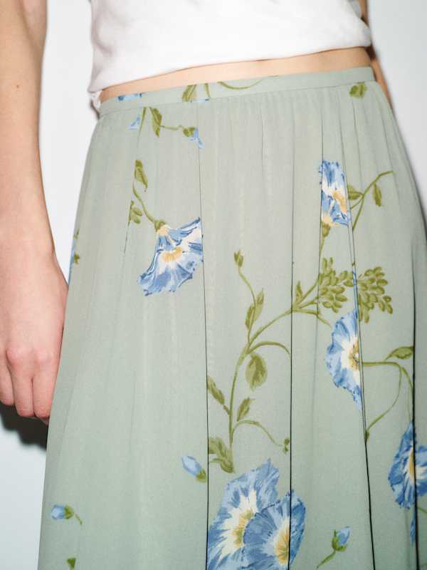 Gemma Skirt - Song