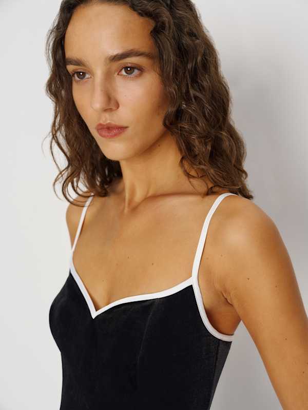 Remi Knit Dress - Black Velvet
