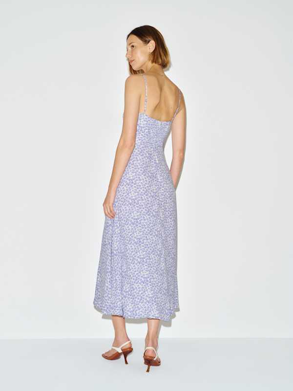 Robe Monette - Bellflower