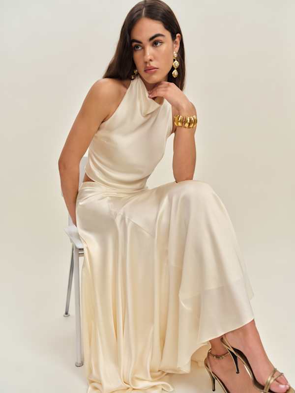 Sera Silk Two Piece - Almond