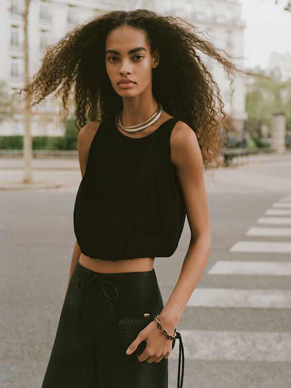 Olina Cropped Pant - Black Jacquard Hem