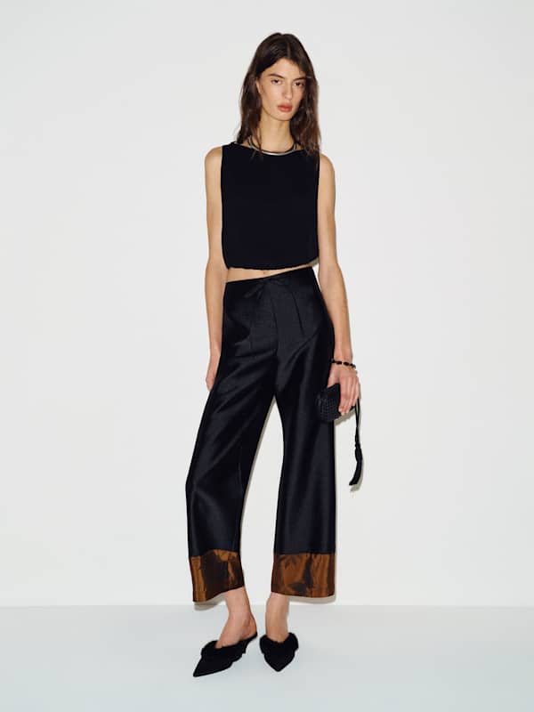 Olina Cropped Pant - Black Jacquard Hem
