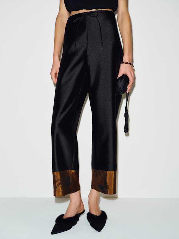 Olina Cropped Pant - Black Jacquard Hem