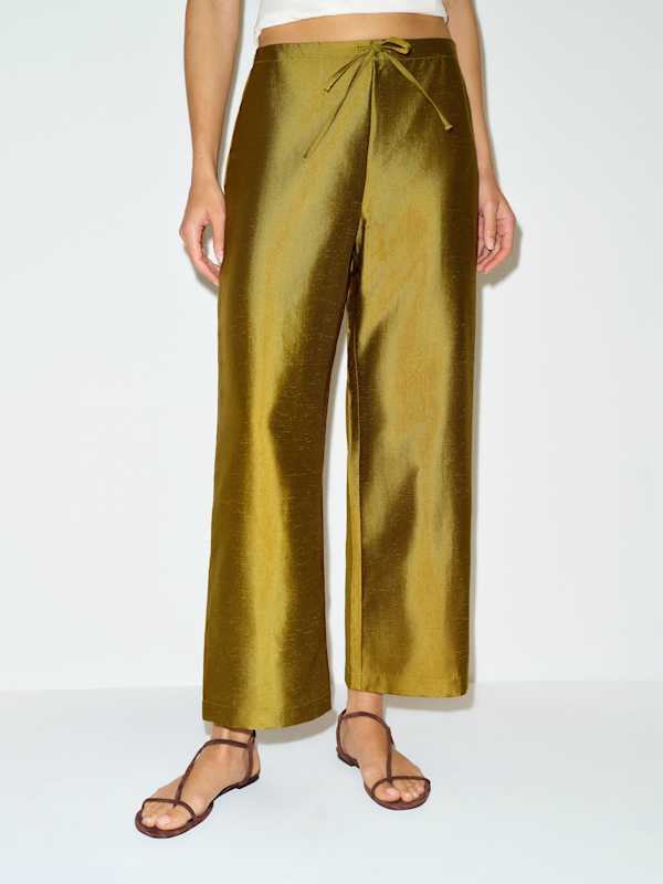 Olina Cropped Pant - Chartreuse