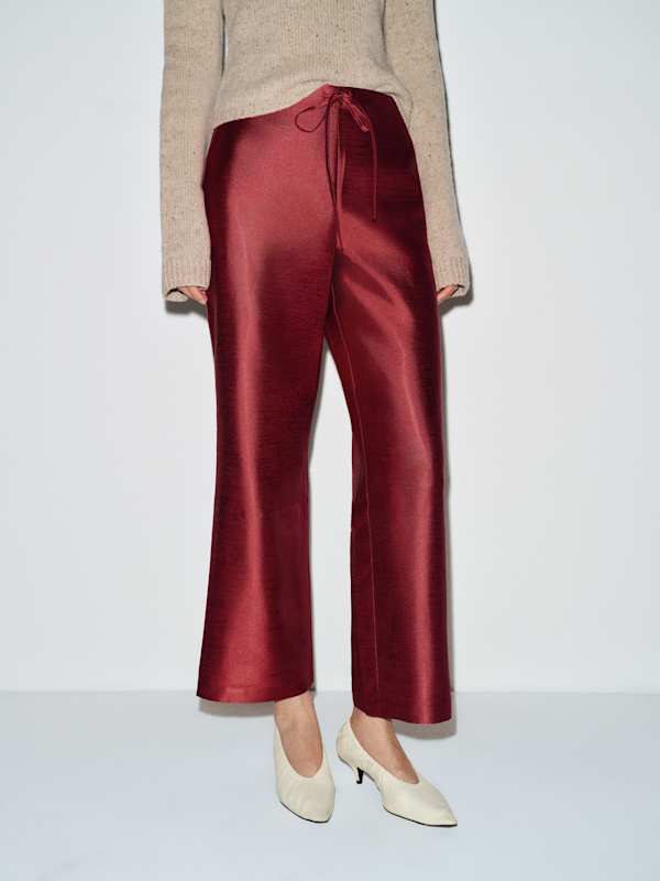 Olina Cropped Pant - Maroon