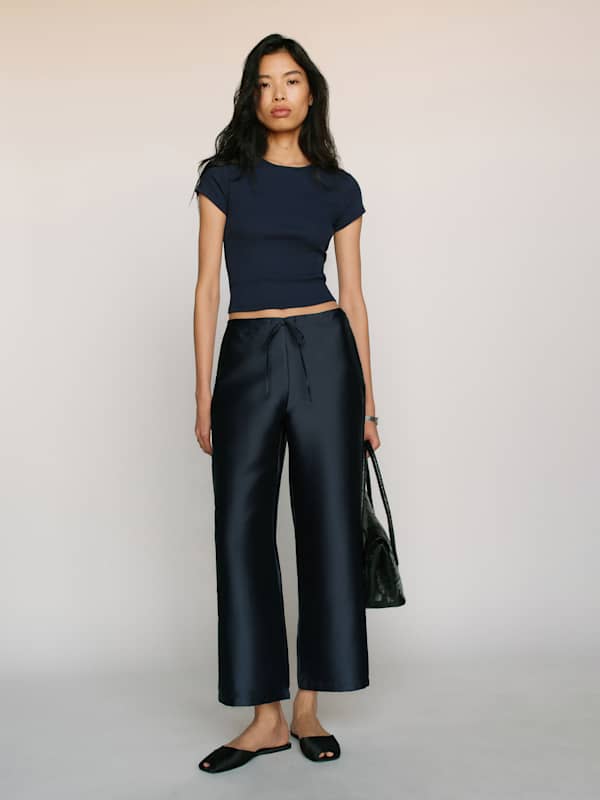 Olina Cropped Pant - Navy
