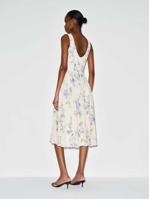 Anelis Dress - Courtyard