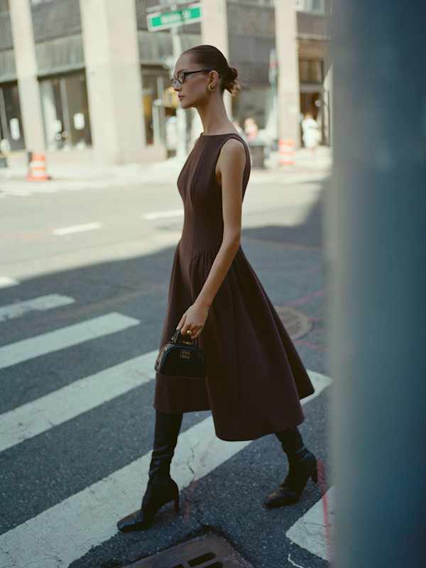 Anelis Dress - Mocha