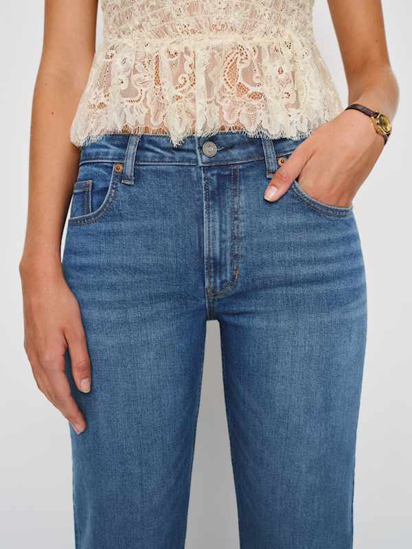 Elton Mid Rise Super Stretch Straight Jeans - Willamette