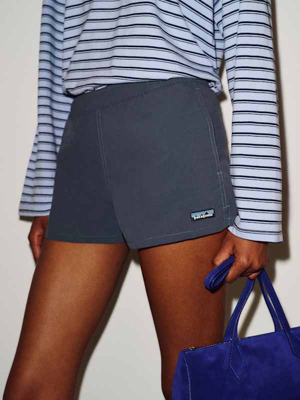 Patagonia W's Barely Baggies Shorts - Smolder Blue