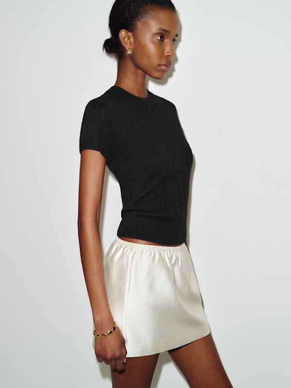 Darcy Cashmere Tee - Ribbed Black