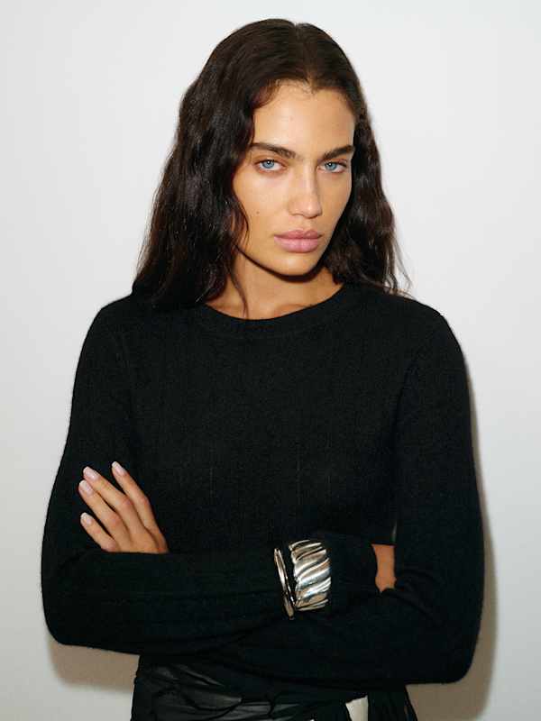 Lian Cashmere Crew Sweater - Ribbed Black