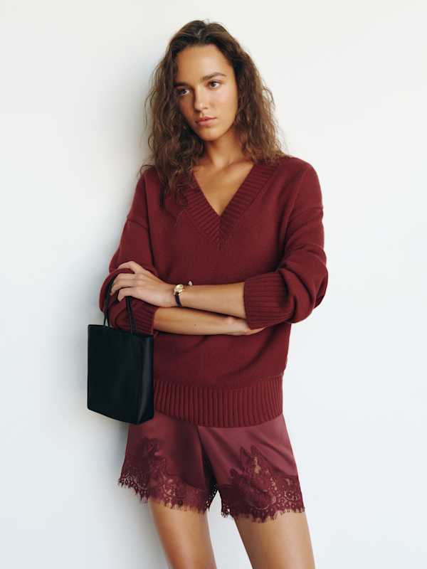 Fern Satin Short - Romance