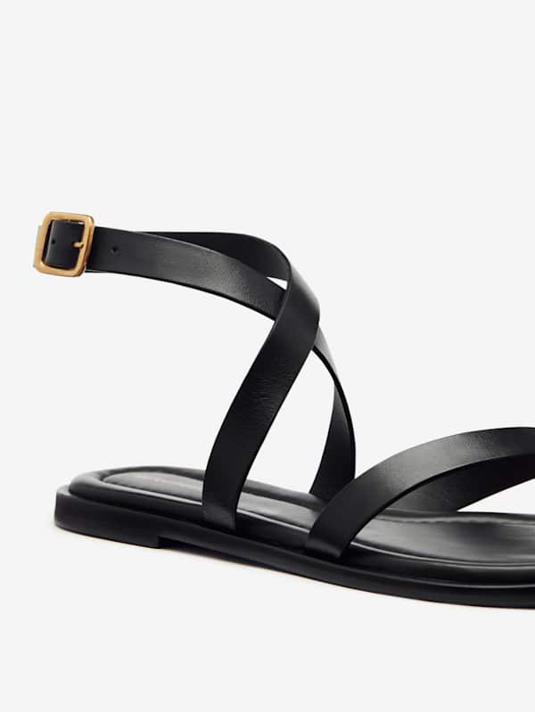 Jane Flat Sandal - Black Leather