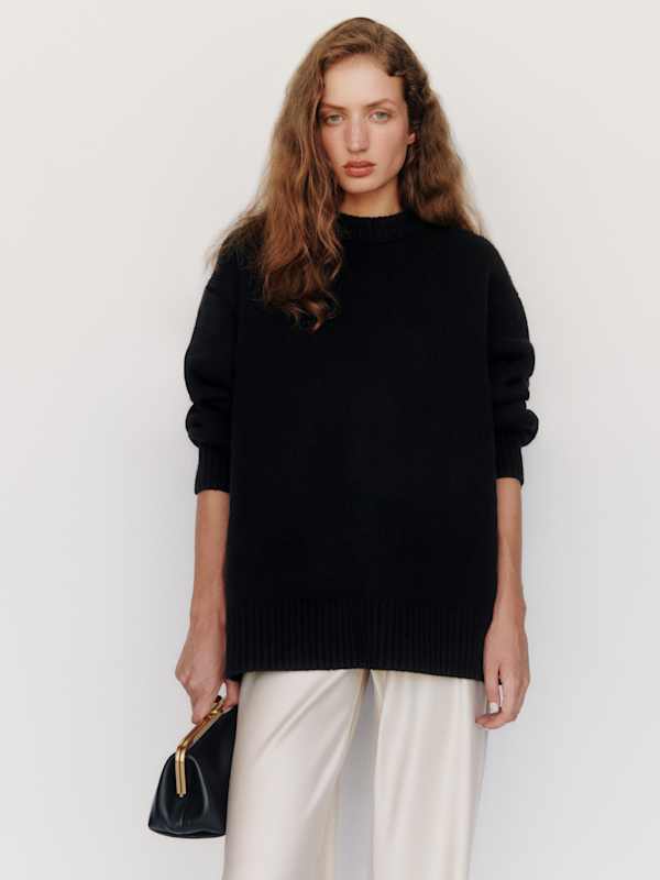 Jo Regenerative Wool Oversized Crew - Black