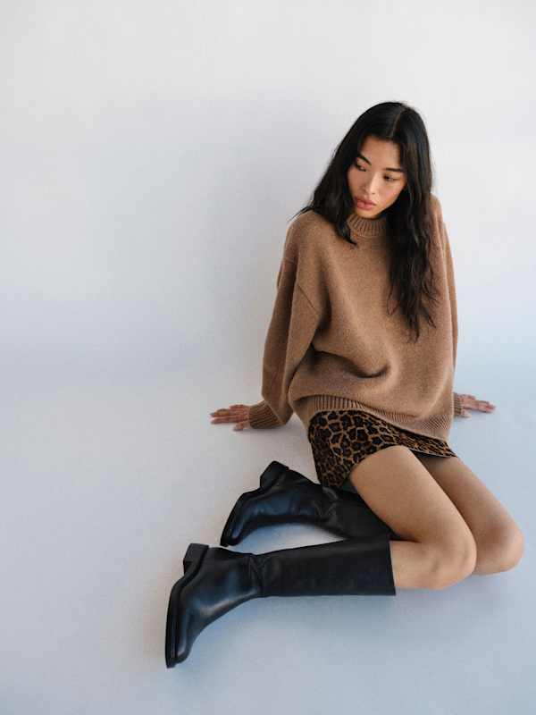 Jo Regenerative Wool Oversized Crew - Chanterelle