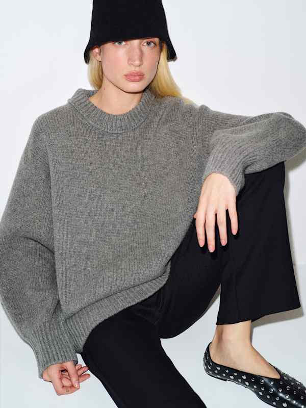 Jo Regenerative Wool Oversized Crew - Mid Grey
