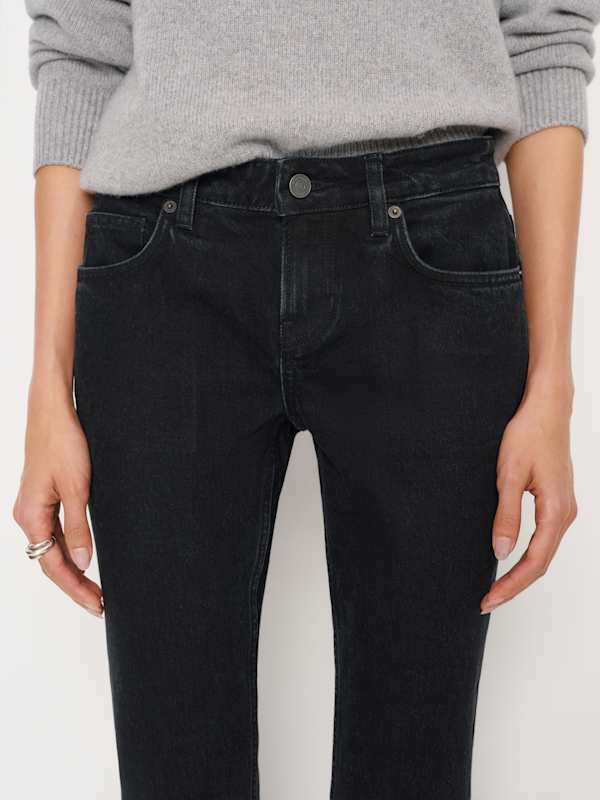 Jade Low Rise Slim Leg Jeans - Finke