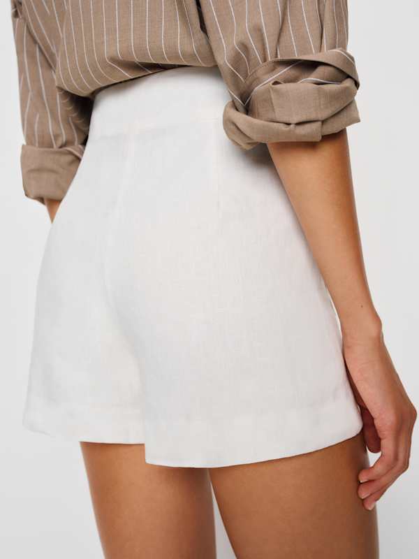 Trixie Linen Short - White