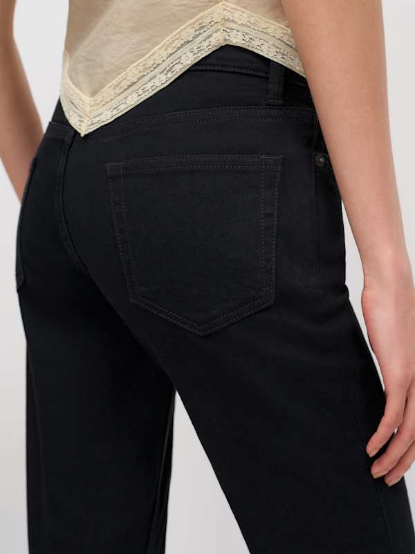 Naomi Super Stretch Low Rise Bootcut Jeans - Black