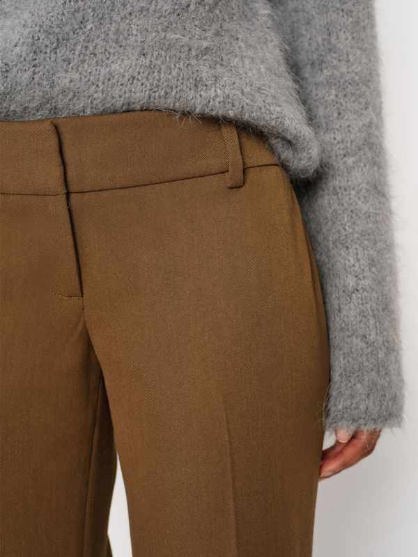 Claire Ultra Low Rise Pant - Chestnut