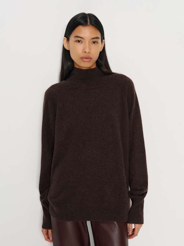 Meritt Cashmere Turtleneck - Compost