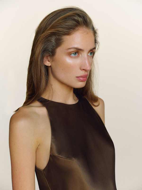 Saskia Silk Top - Pinecone