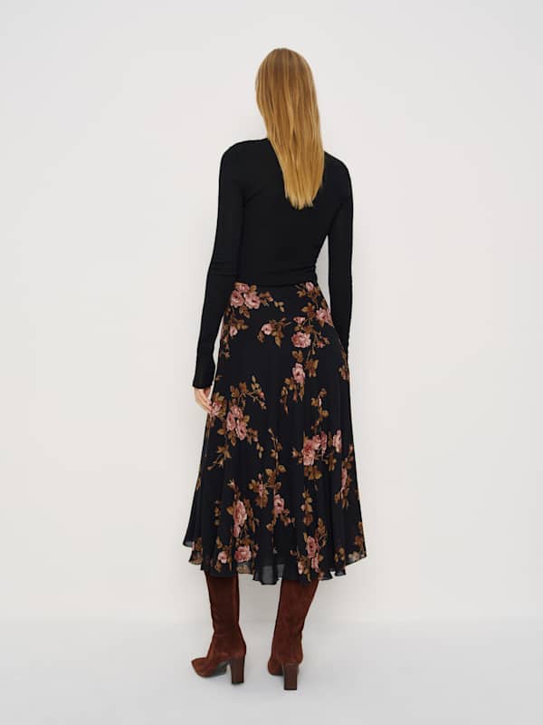 Sophie Skirt - Ballad