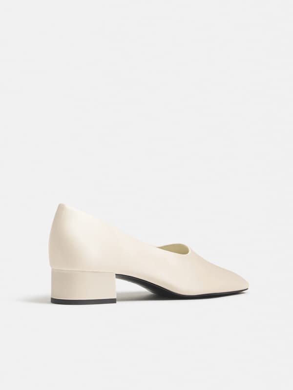 Inez Pump - Fior Di Latte Satin