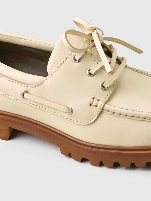 Oakland Boat Loafer - Cream Puff Leather