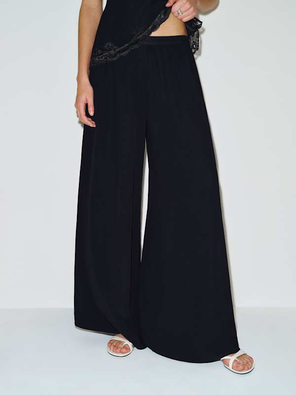 Zinnia Two Piece - Black