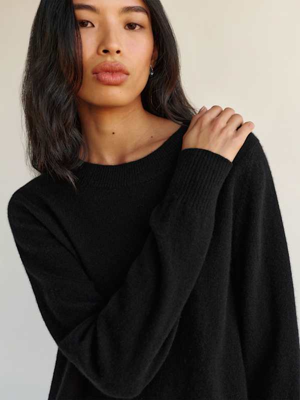 Nikki Cashmere Crew - Black