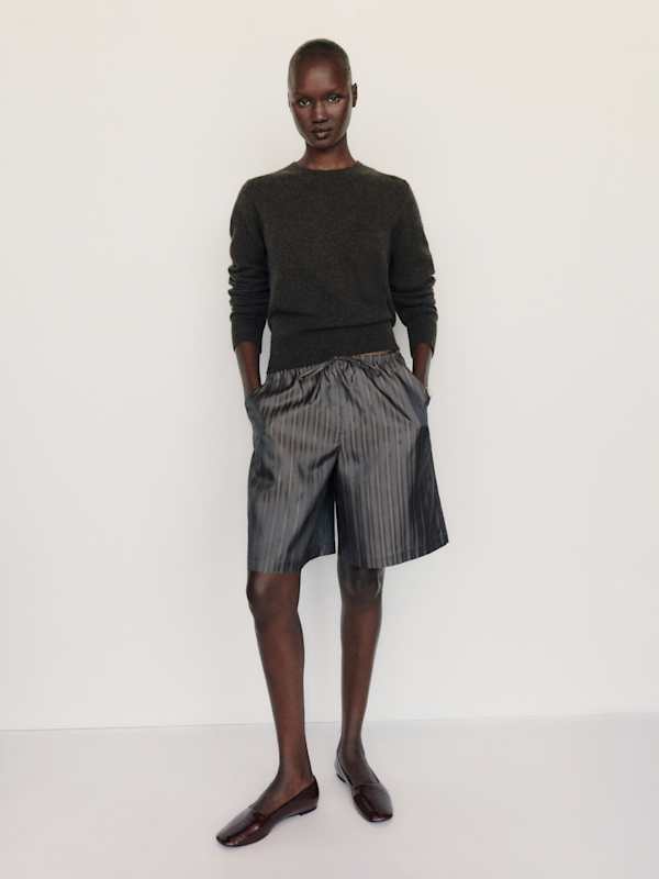 Nikki Cashmere Crew - Espresso