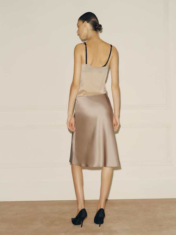 Layla Silk Knee Length Skirt - Pavement